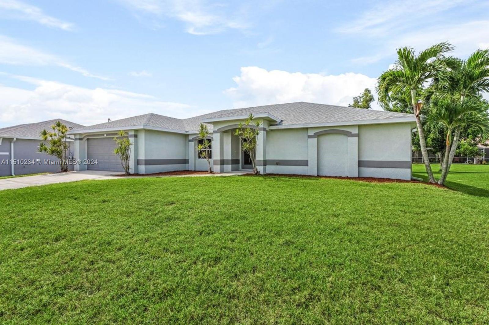CAPE CORAL - Residential