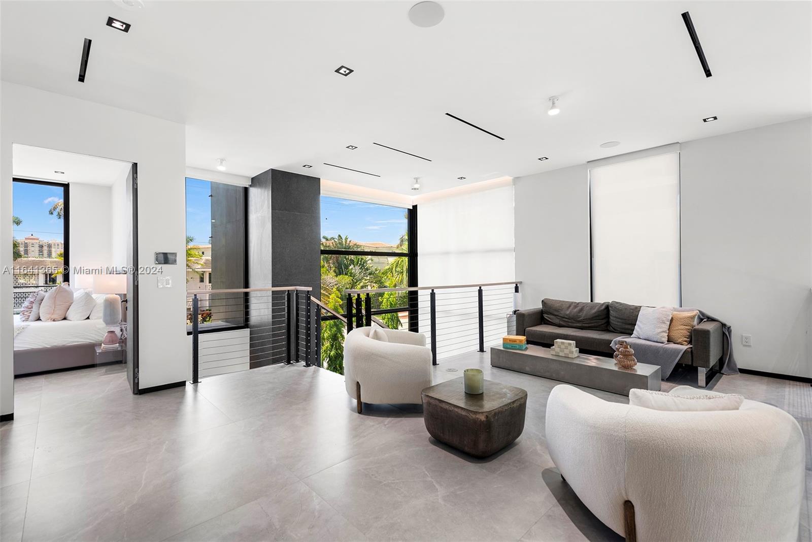 CORAL RIDGE - Residential