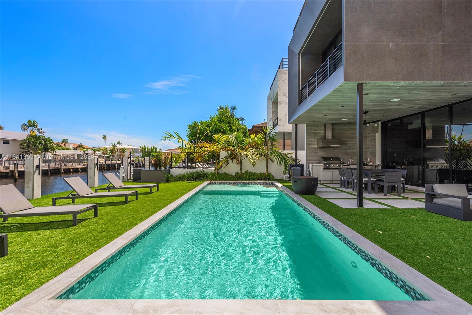 CORAL RIDGE - Residential