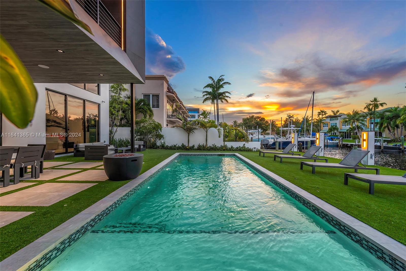 CORAL RIDGE - Residential