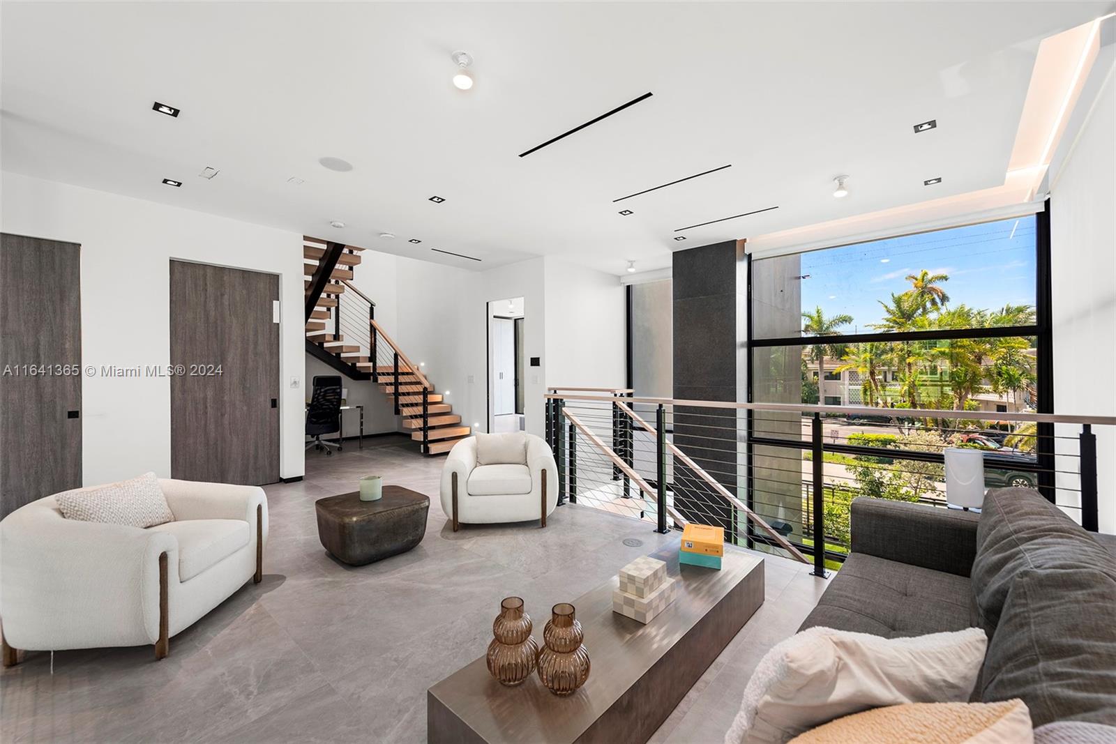 CORAL RIDGE - Residential