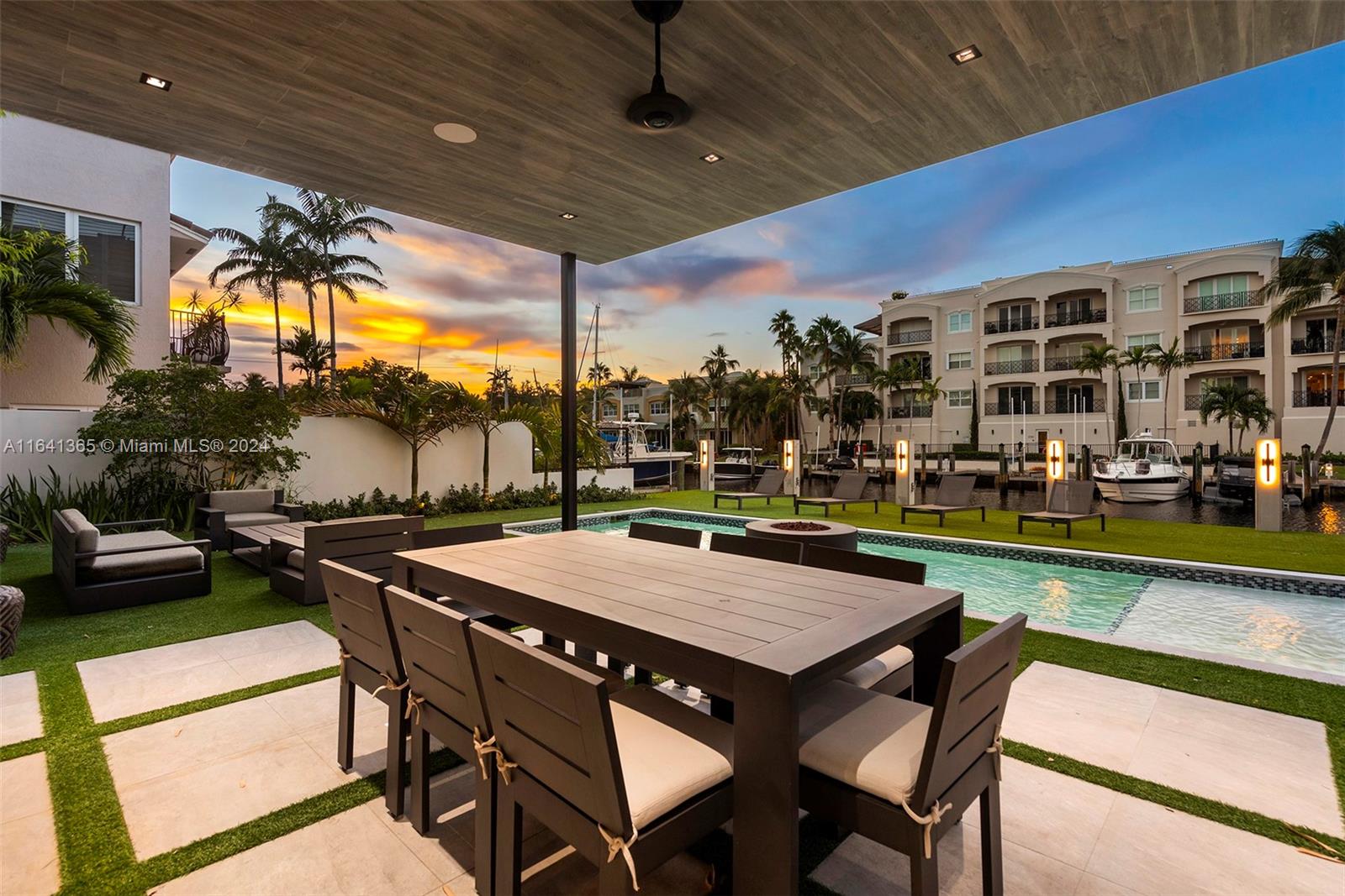 CORAL RIDGE - Residential