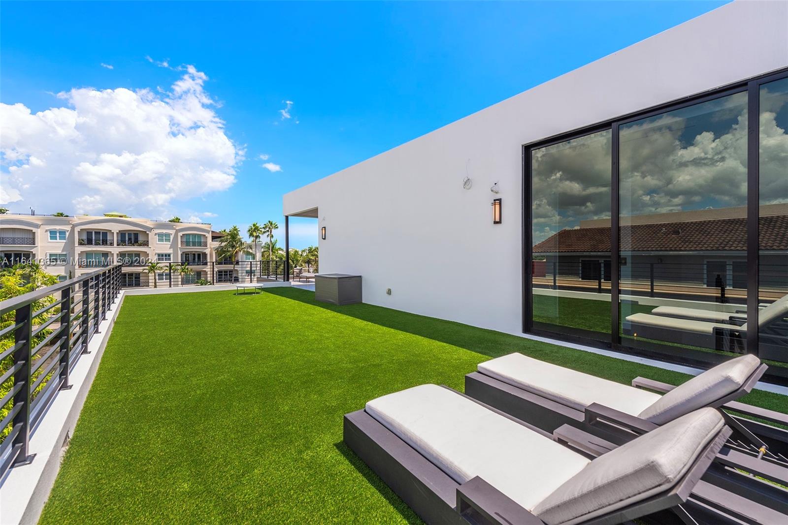 CORAL RIDGE - Residential