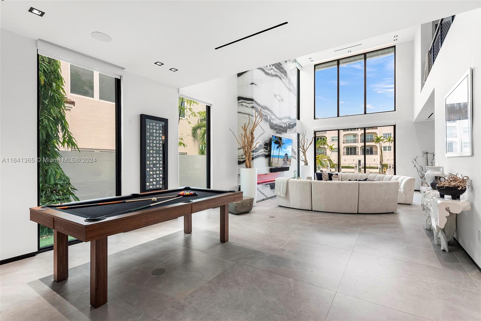 CORAL RIDGE - Residential