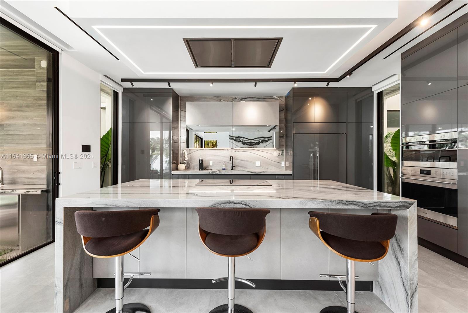 CORAL RIDGE - Residential