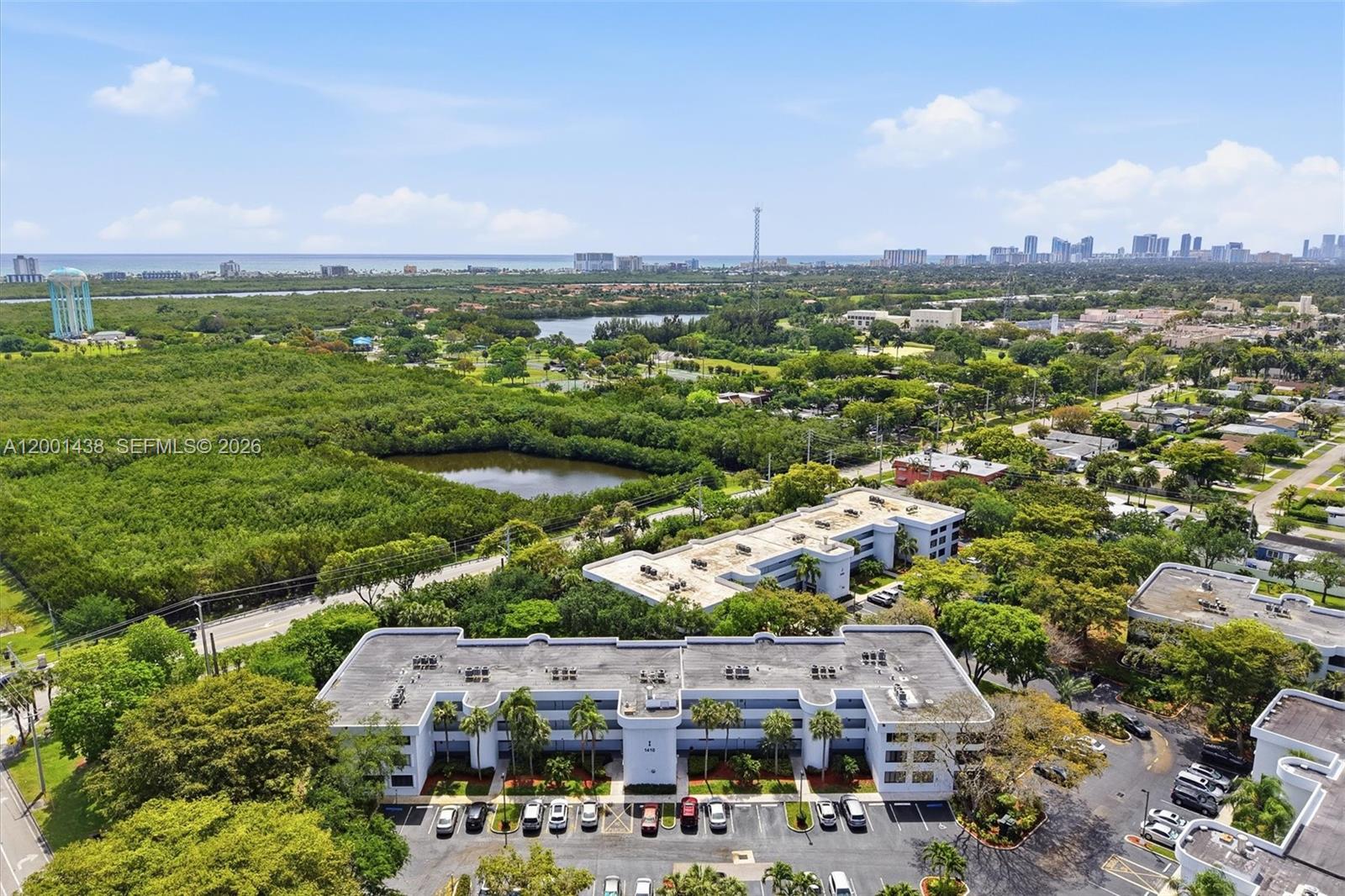 SHERIDAN BY THE BEACH CON - Residential
