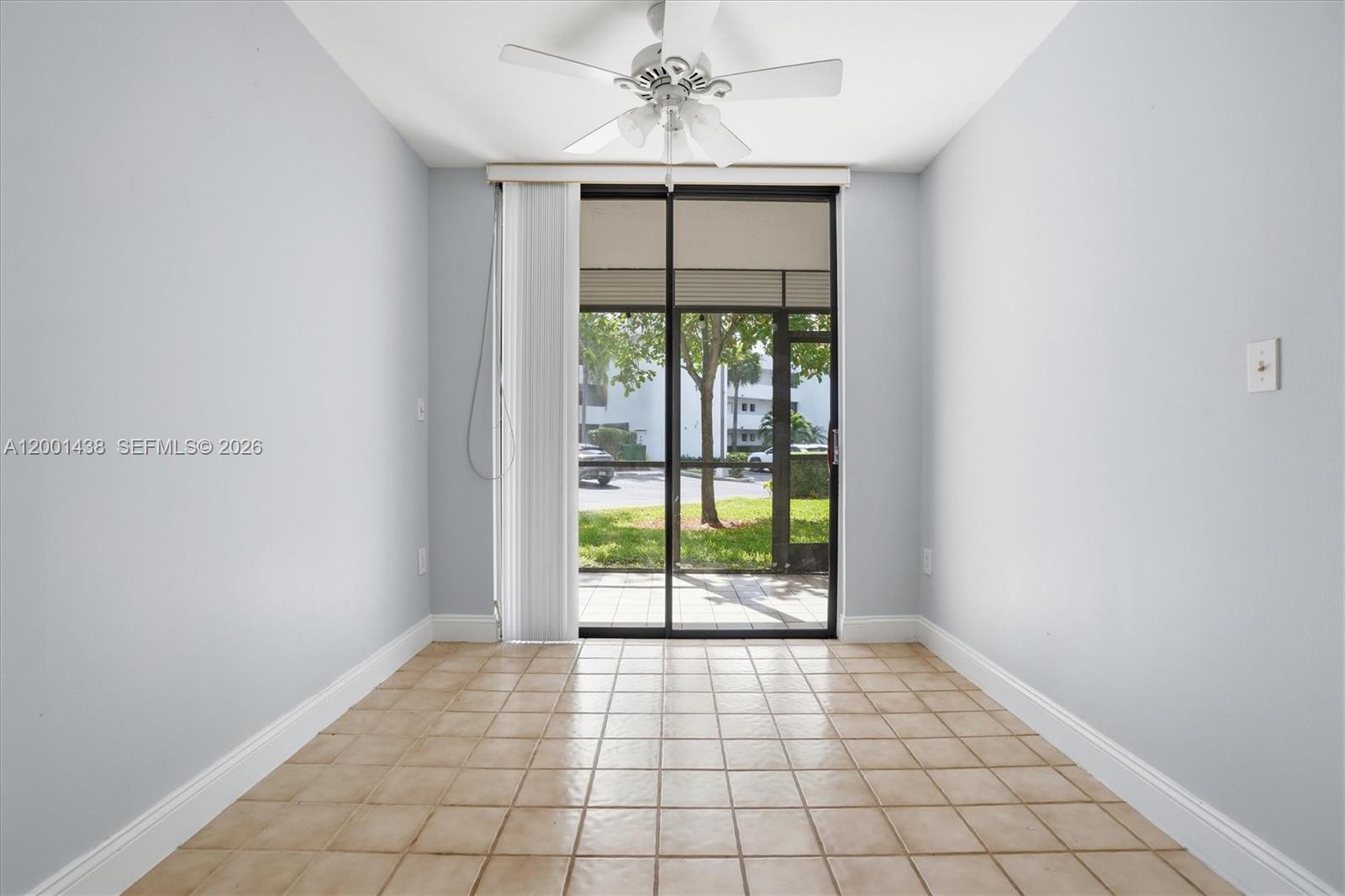SHERIDAN BY THE BEACH CON - Residential