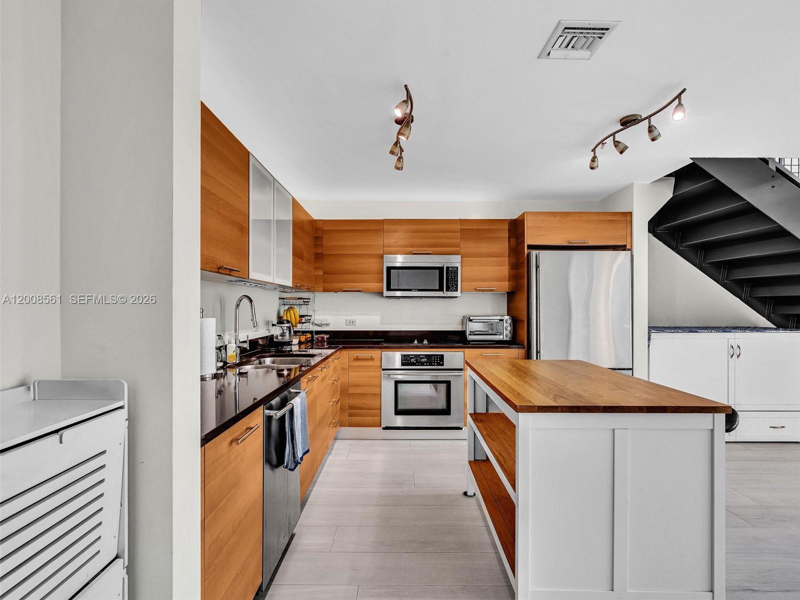 FOUR MIDTOWN MIAMI CONDO - Residential