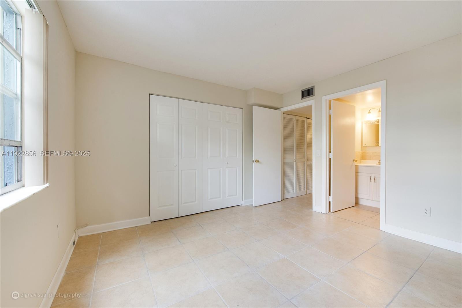 SUNWOOD CONDO - Residential