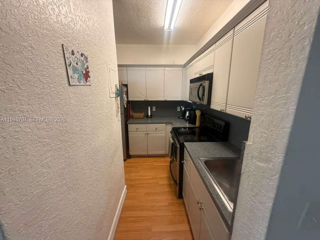 EUCLID CONDO - Residential