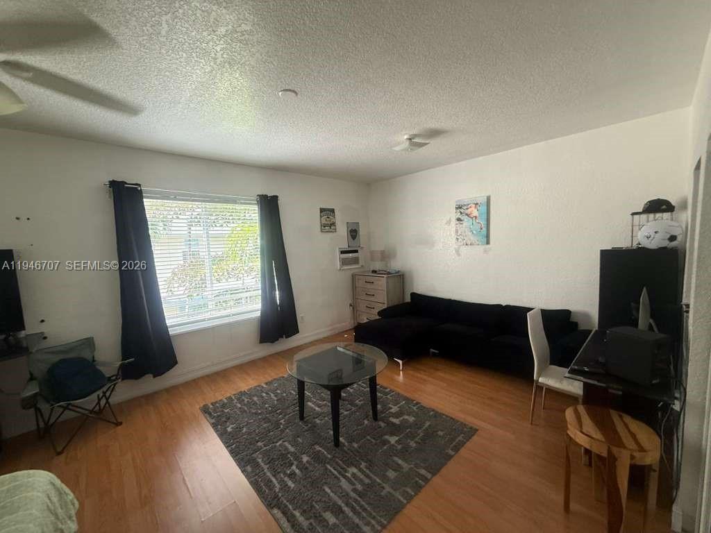 EUCLID CONDO - Residential
