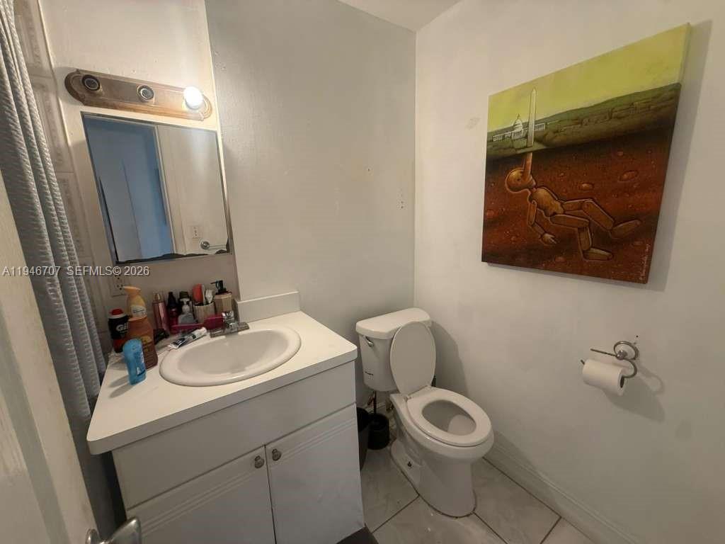 EUCLID CONDO - Residential