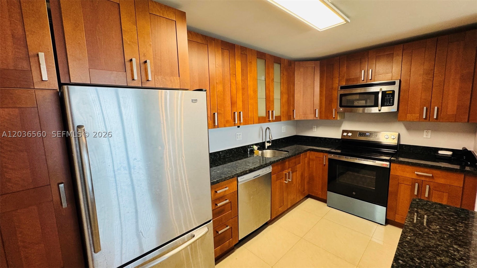 OCEANVIEW BUILDING A COND - Residential Lease