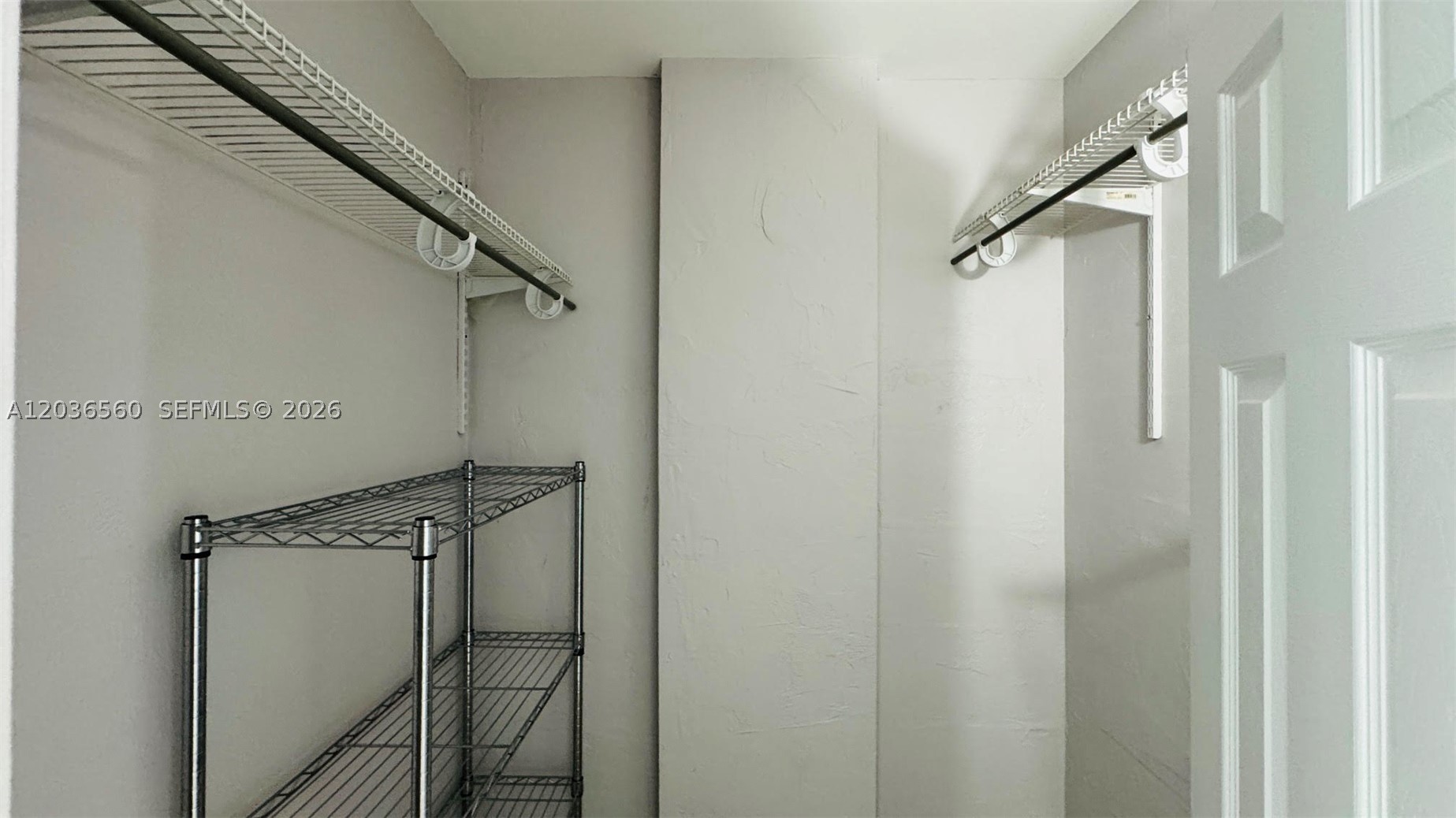 OCEANVIEW BUILDING A COND - Residential Lease