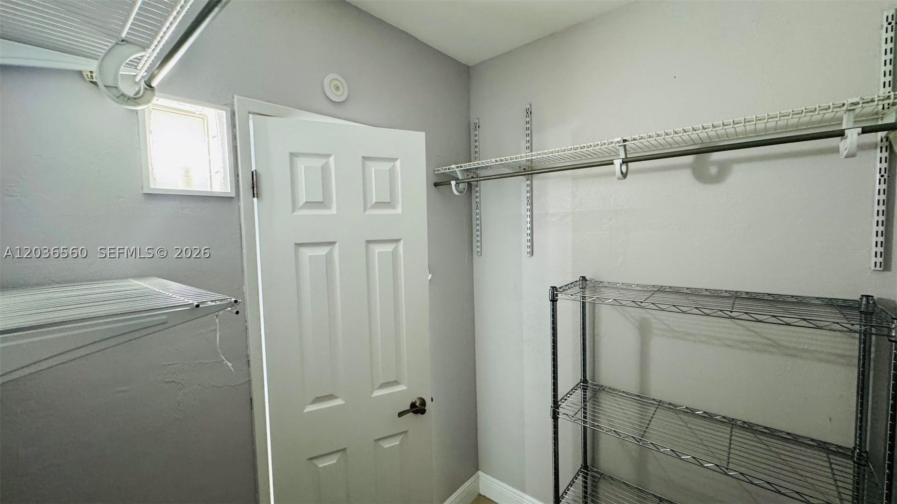 OCEANVIEW BUILDING A COND - Residential Lease
