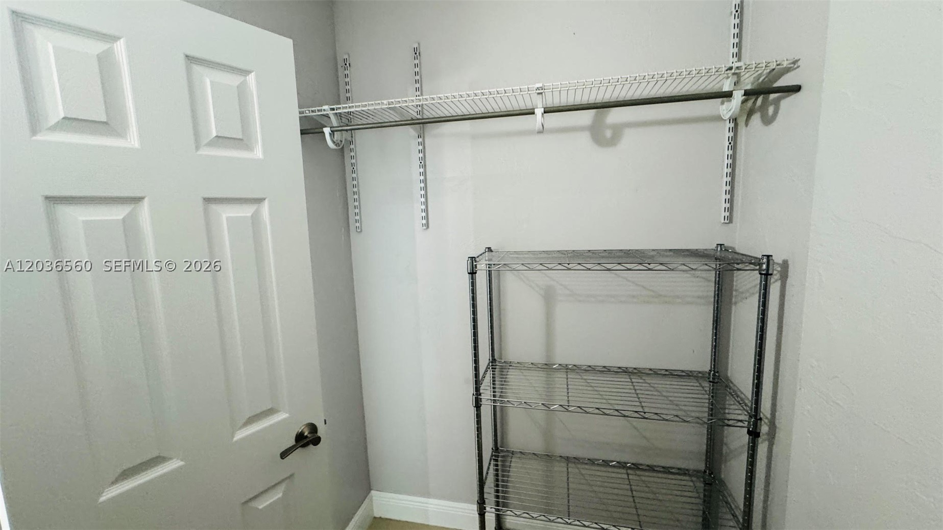 OCEANVIEW BUILDING A COND - Residential Lease