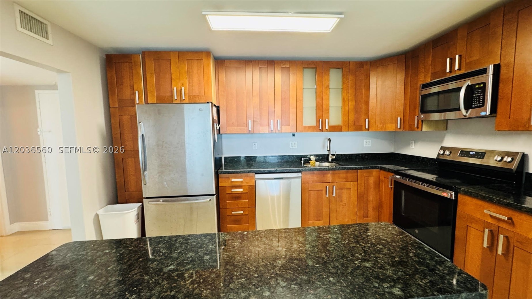 OCEANVIEW BUILDING A COND - Residential Lease