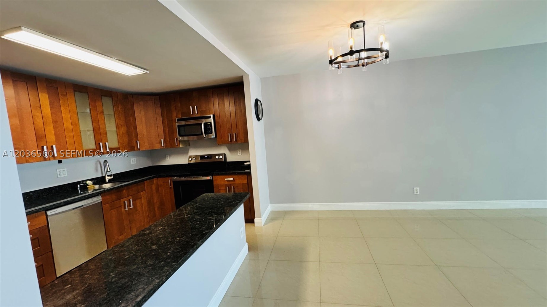 OCEANVIEW BUILDING A COND - Residential Lease