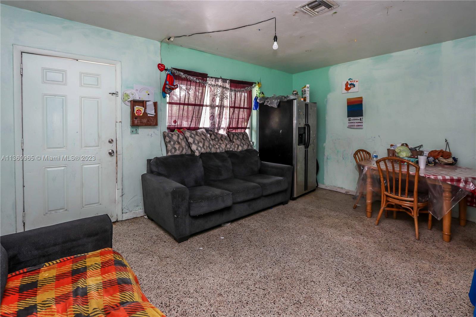 PALMETTO ADDN TO HOMESTEA - Residential Income