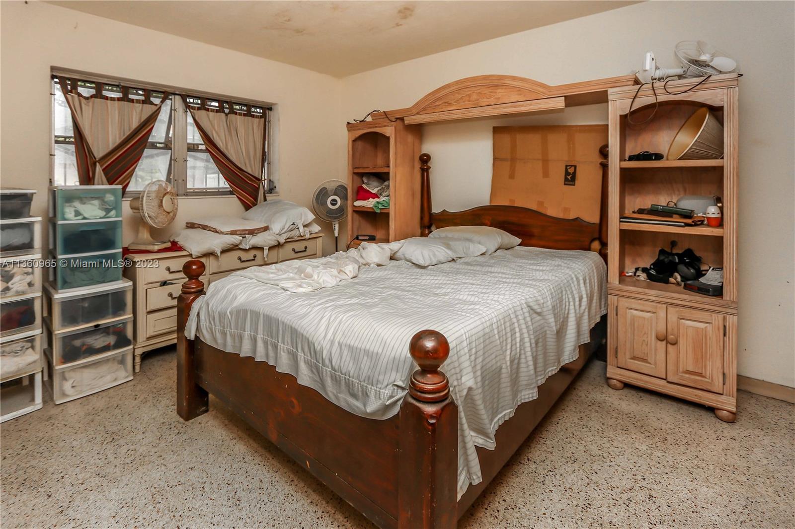 PALMETTO ADDN TO HOMESTEA - Residential Income