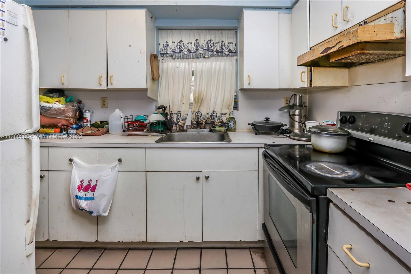 PALMETTO ADDN TO HOMESTEA - Residential Income