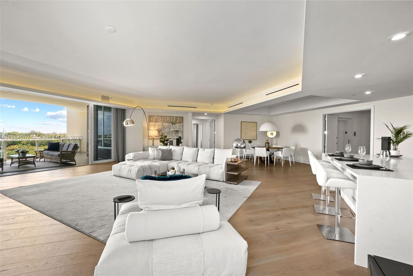 AZURE CONDO - Residential