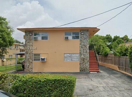 Opportunity in Prime Little Havana! Discover this hidden gem nestled in a highly sought-after rental area near Calle 8 (8 ST)! Parking onsite, 2sty bldg, 6-units all 1/1's. This property has upside potential awaiting your imagination! 
**Agents Submit Offers on current FR/BAR As-Is vers. Contracts, use REQ'D DOCS: Buyer Insp Discl, Buyer Discl, Buyer POF; **DO NOT MAKE CONTACT WITH TENANTS**_There is a VIDEO TOUR AVAILABLE on request!_
