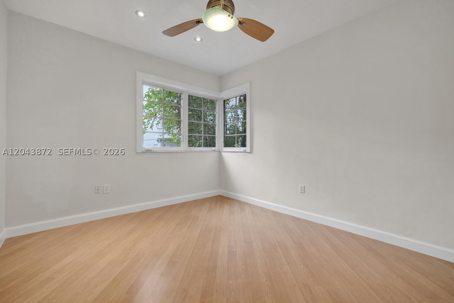 KELLAR COURT CONDO - Residential Lease