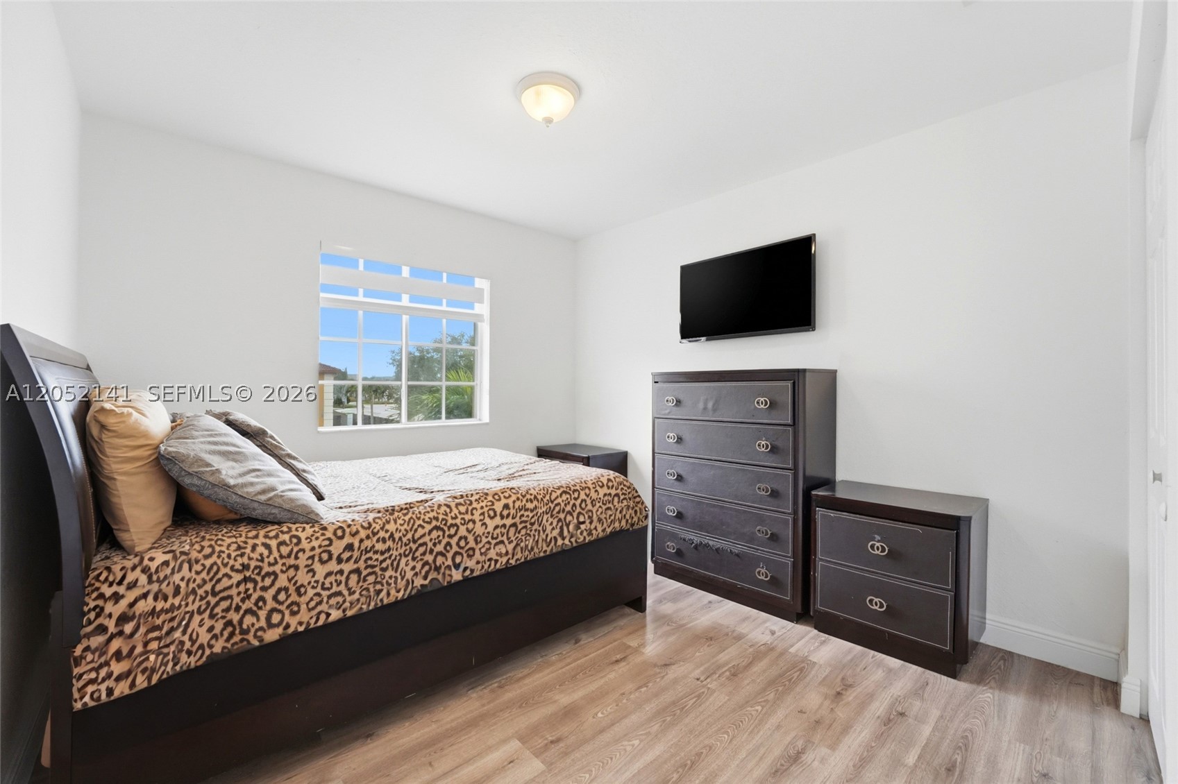 BISCAYNE DRIVE ESTATES - Residential