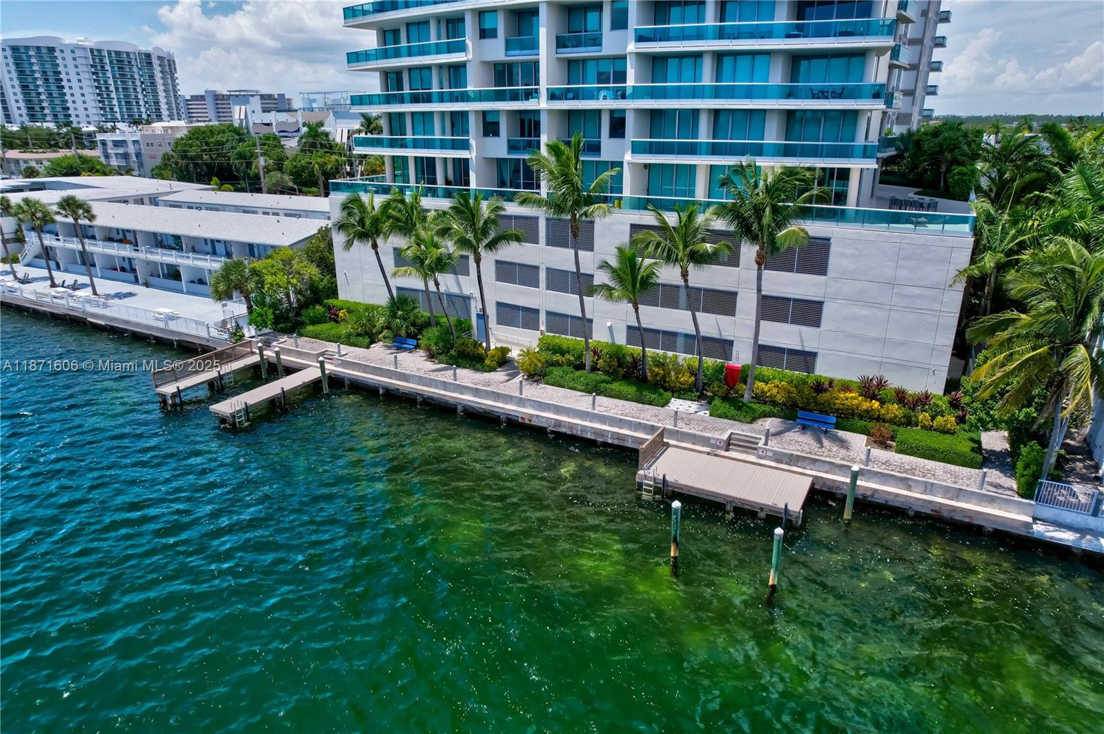 CIELO ON THE BAY CONDO - Residential