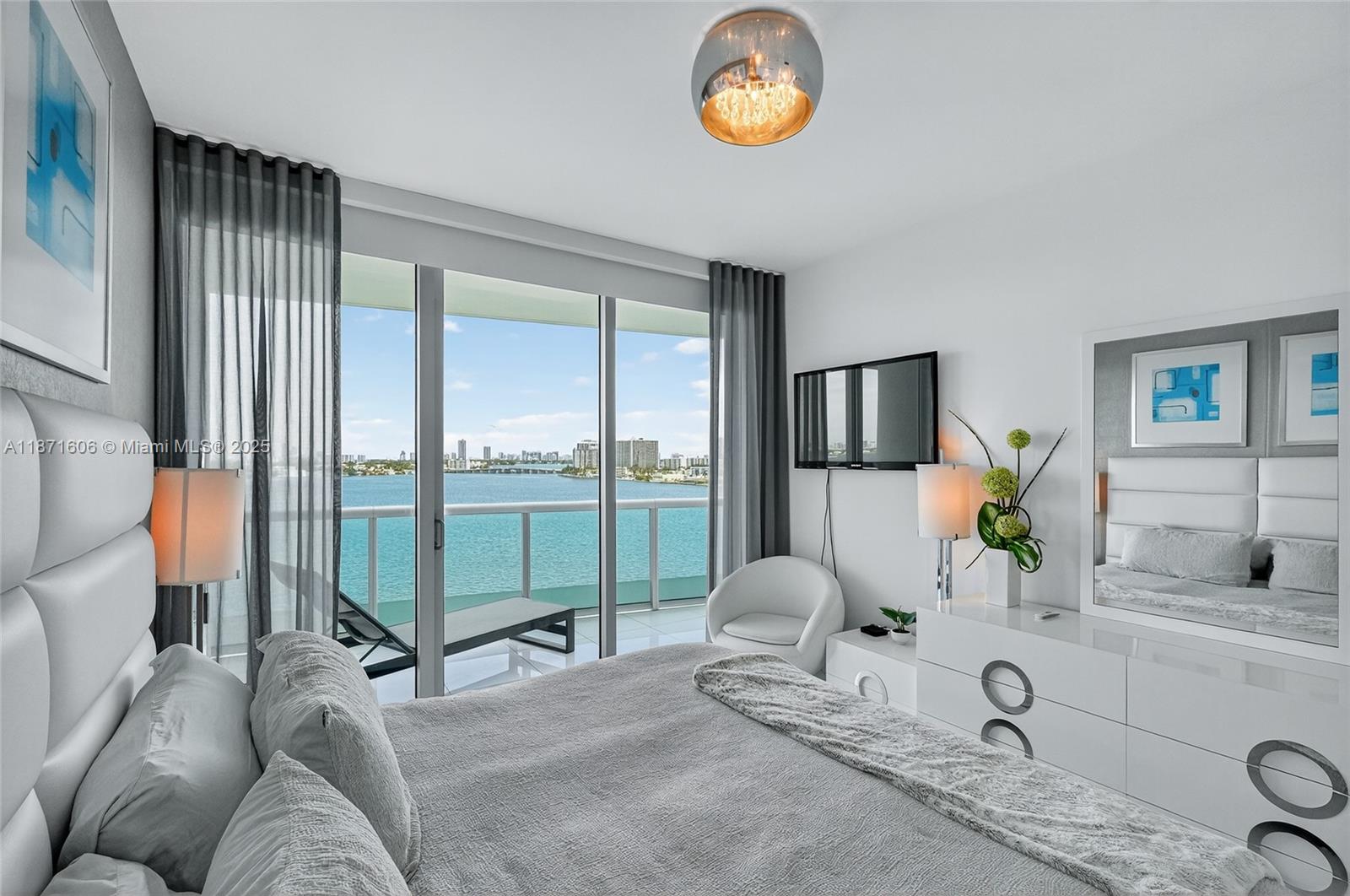 CIELO ON THE BAY CONDO - Residential