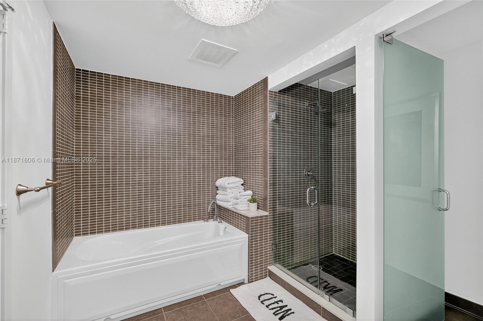 CIELO ON THE BAY CONDO - Residential