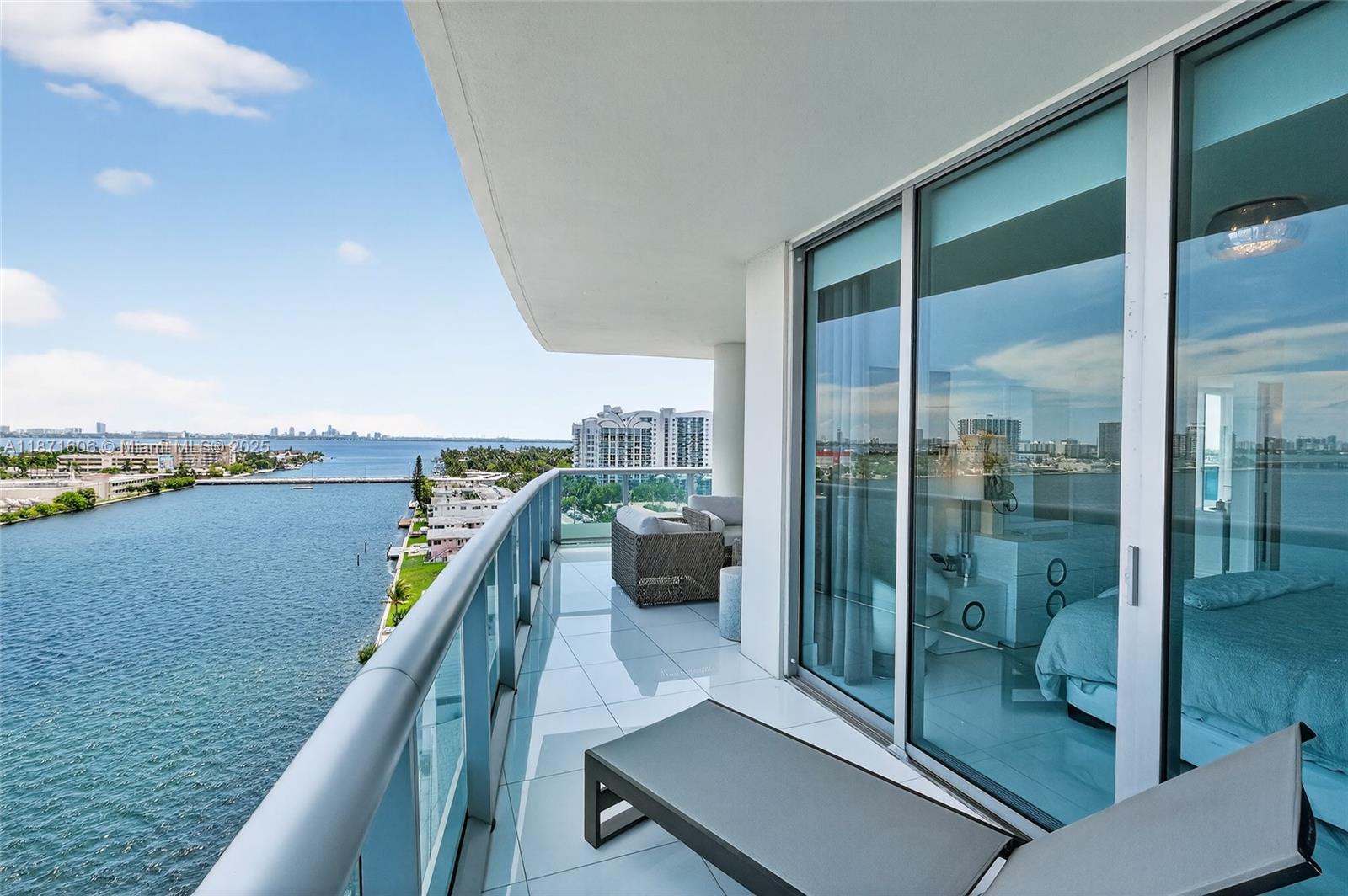 CIELO ON THE BAY CONDO - Residential