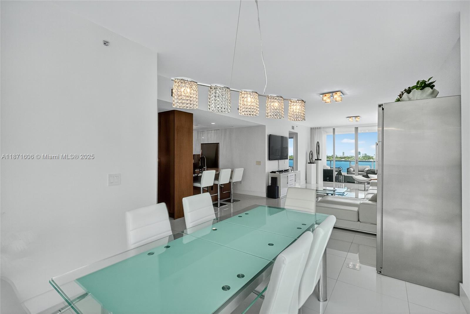 CIELO ON THE BAY CONDO - Residential