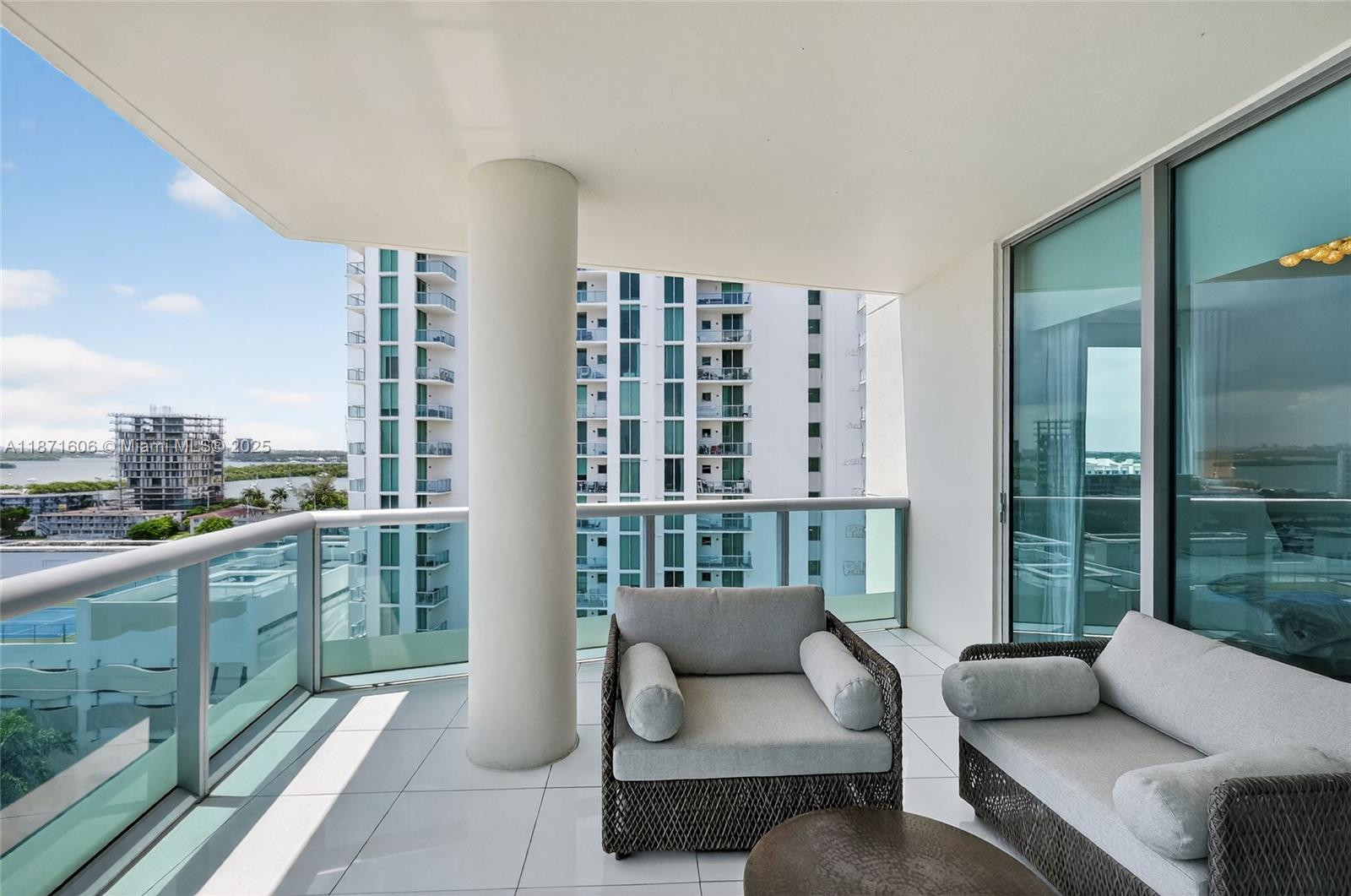 CIELO ON THE BAY CONDO - Residential