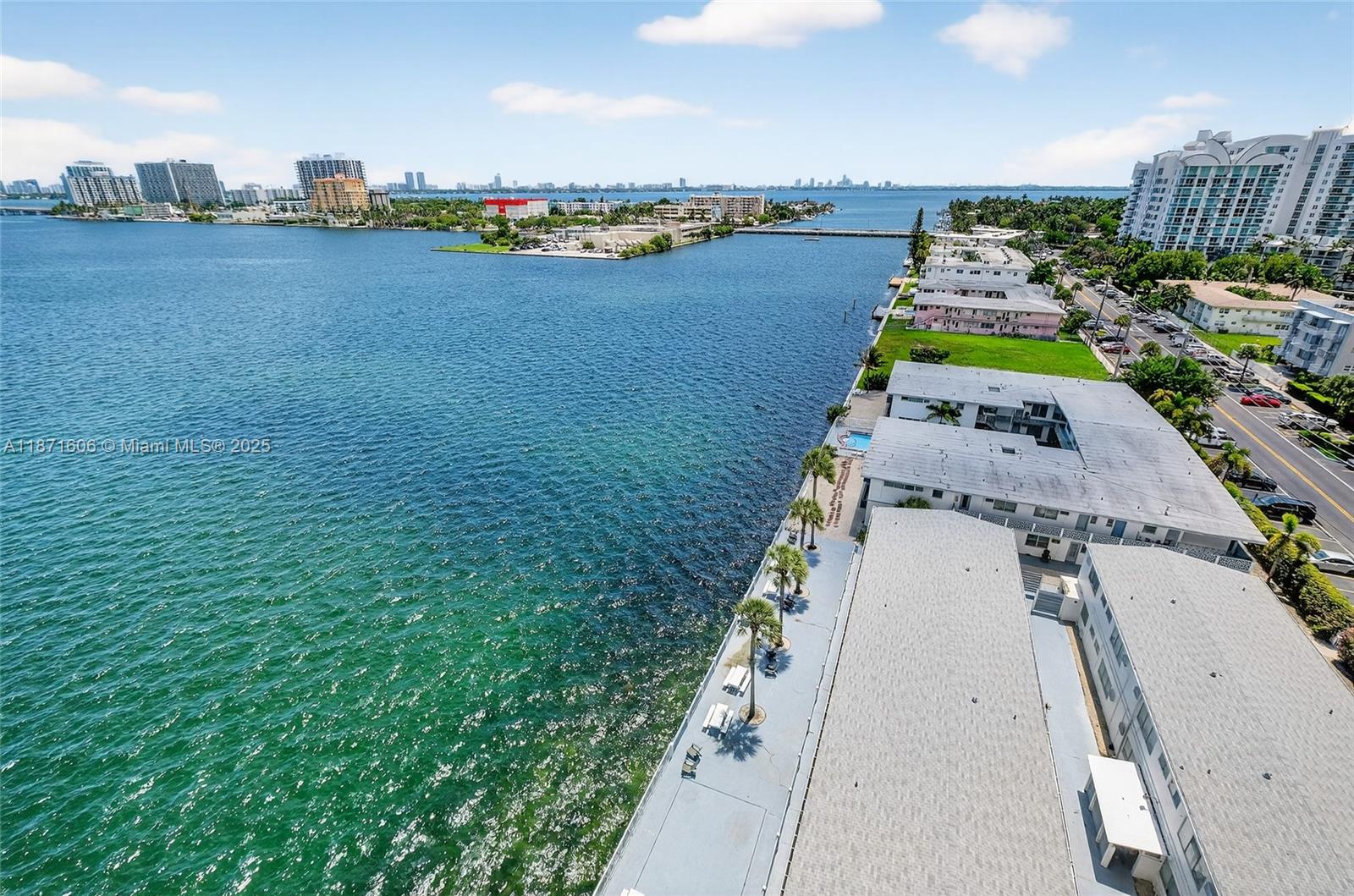 CIELO ON THE BAY CONDO - Residential