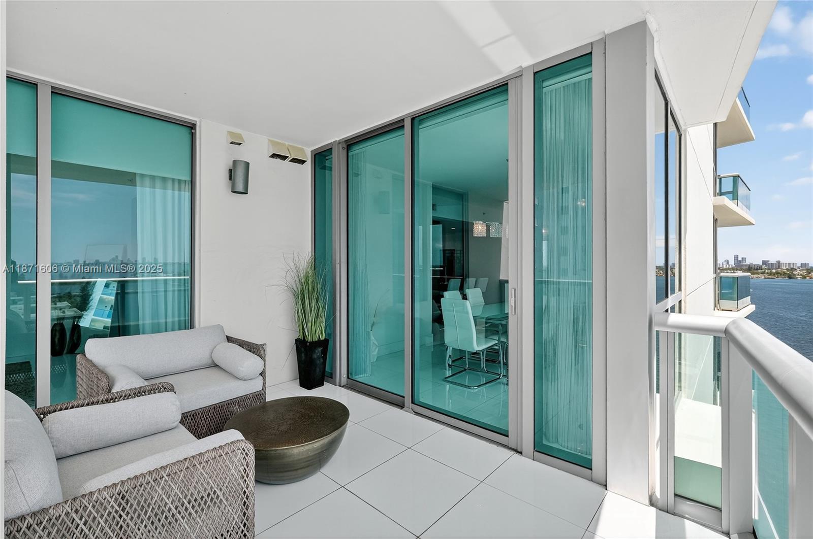 CIELO ON THE BAY CONDO - Residential