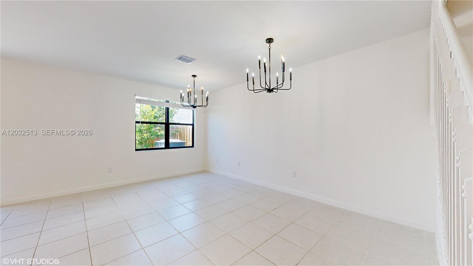 ENCLAVE SOUTH PHASE 2 - Residential