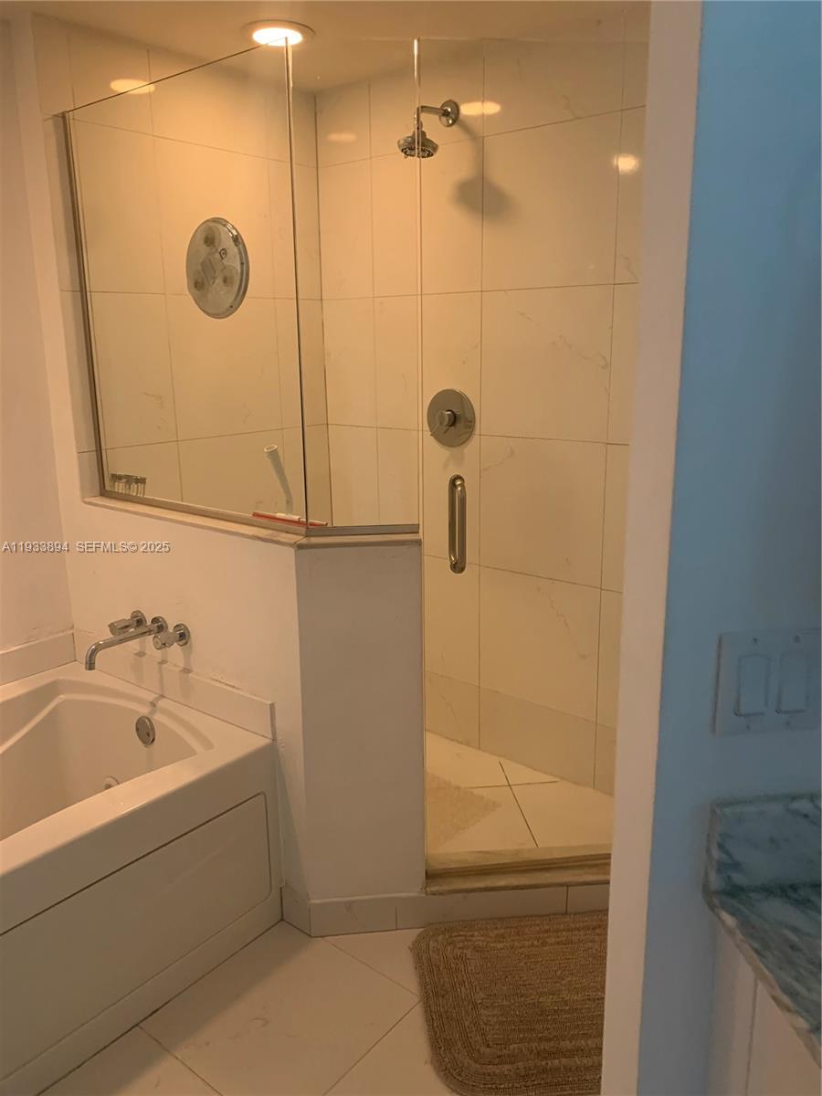 500 Brickell East Condo - Residential Lease