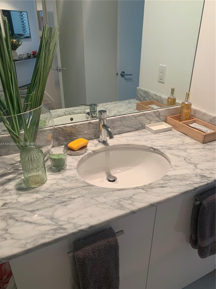 500 Brickell East Condo - Residential Lease