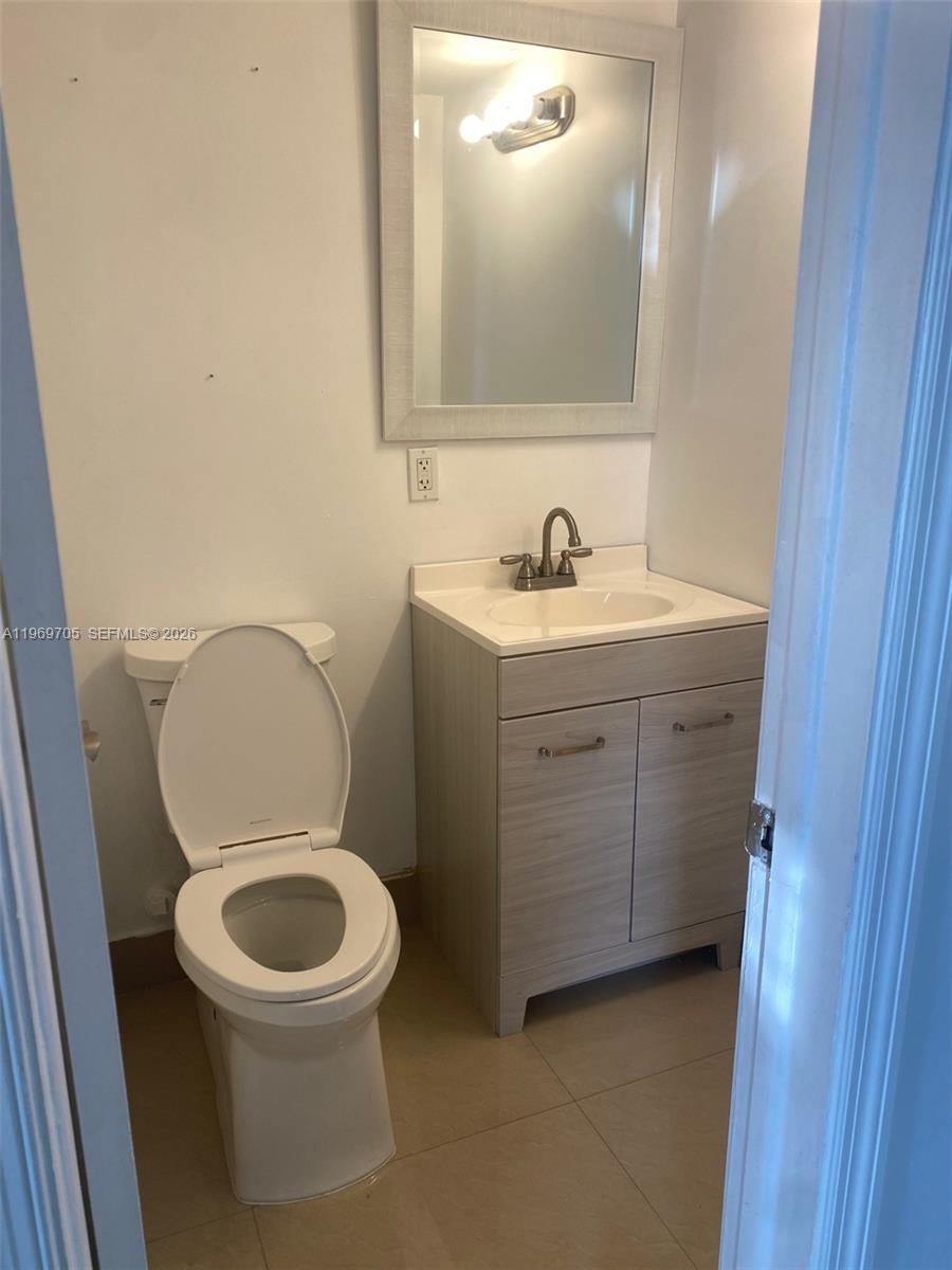 FOUNTAIN TOWERS CONDO - Residential Lease