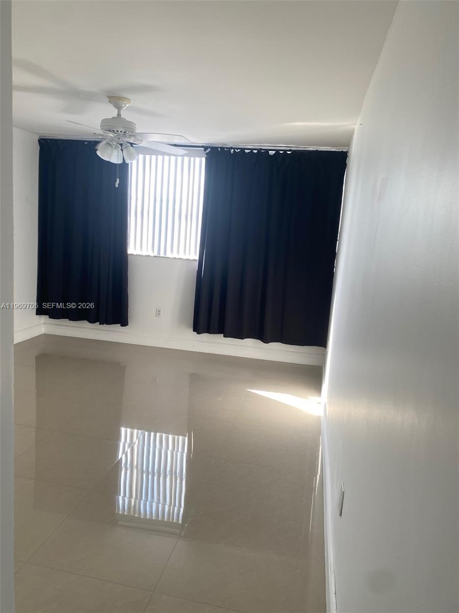 FOUNTAIN TOWERS CONDO - Residential Lease