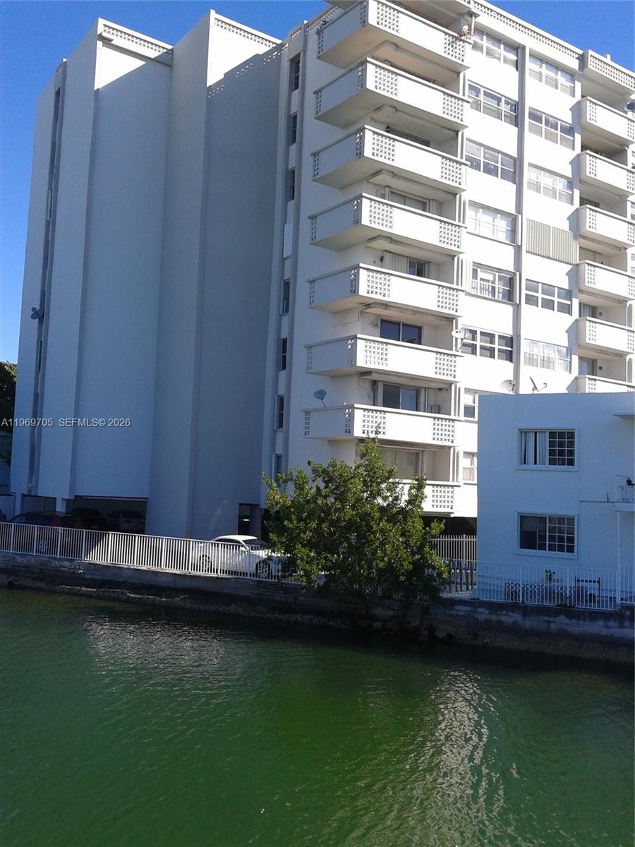 FOUNTAIN TOWERS CONDO - Residential Lease