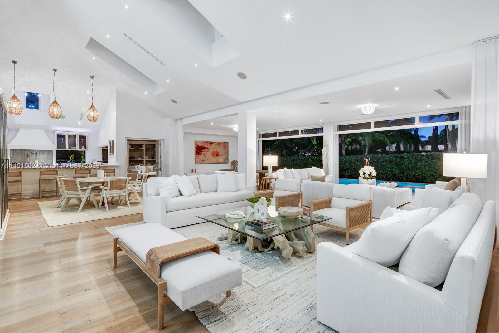 BAY POINT - Residential