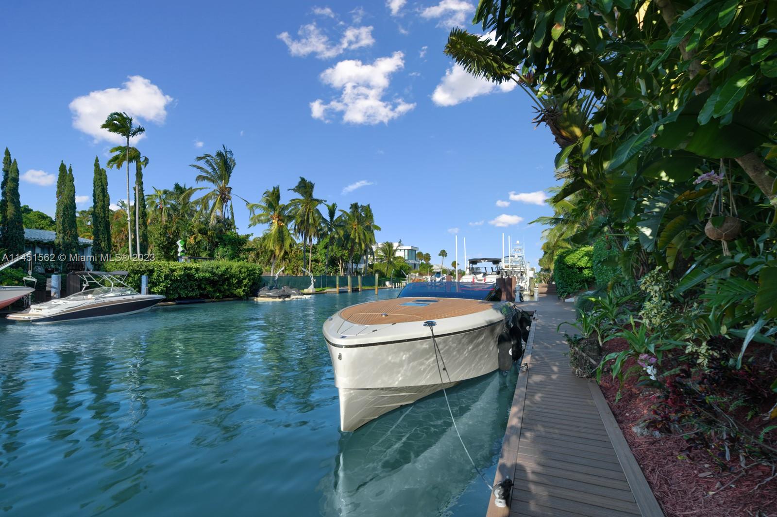 BAY POINT - Residential