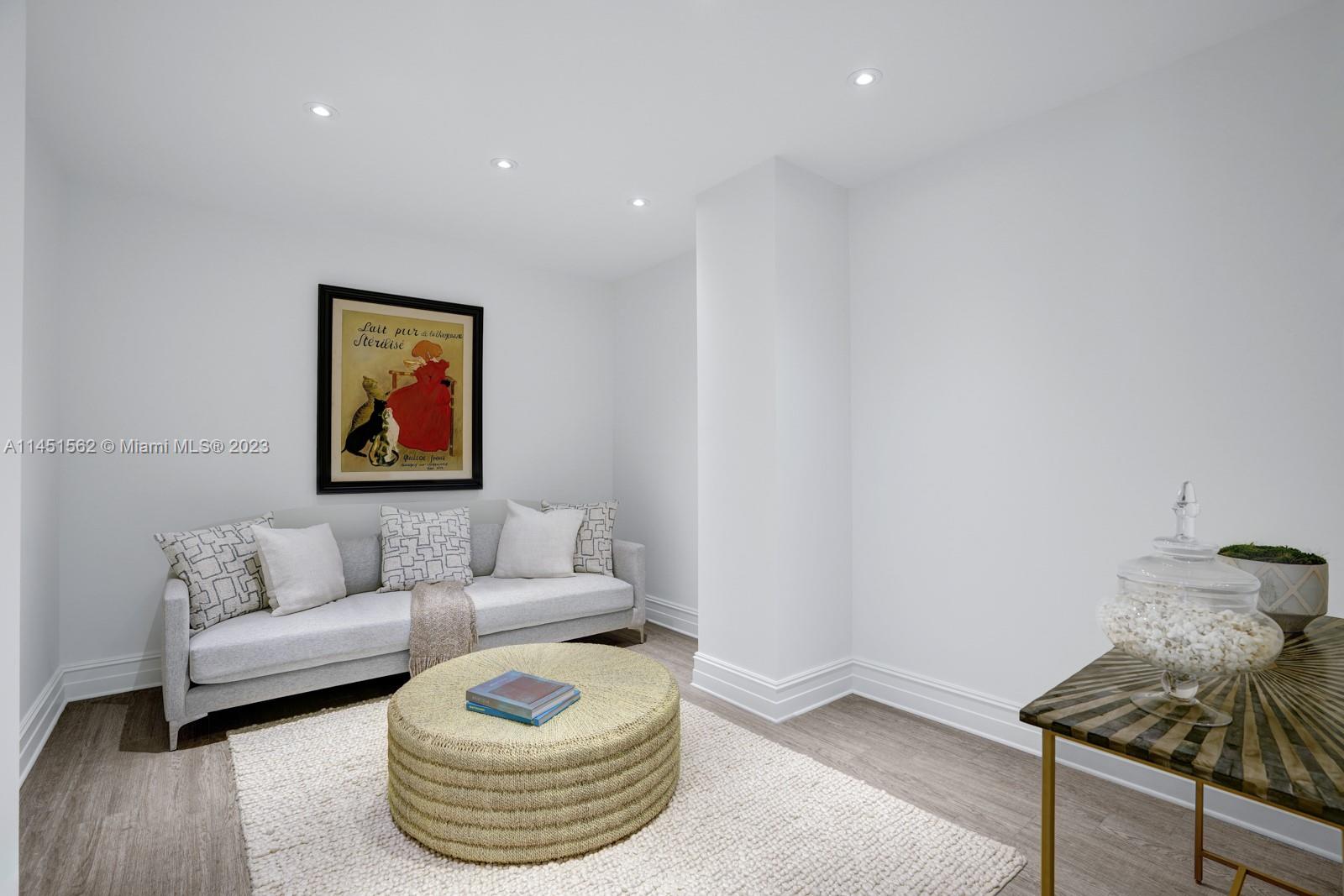 BAY POINT - Residential