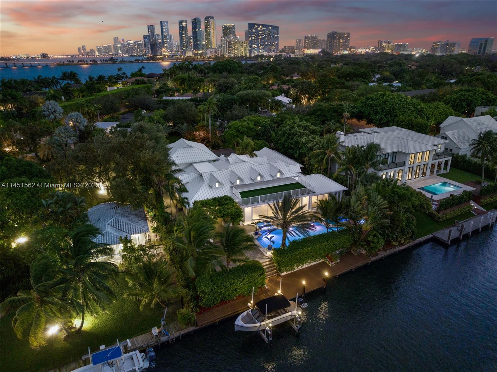 BAY POINT - Residential