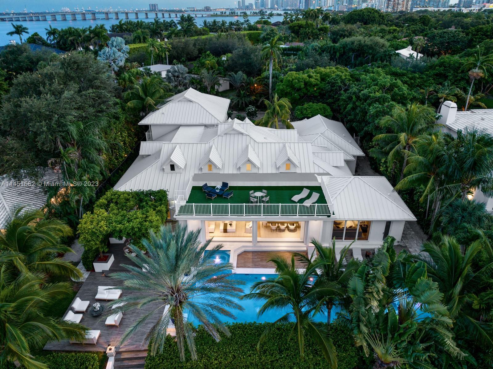 BAY POINT - Residential