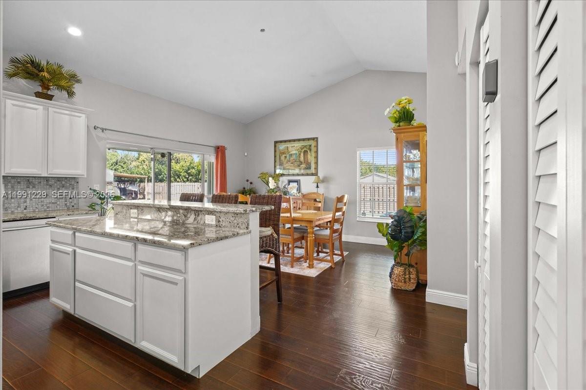 REDLANDS BEST - Residential