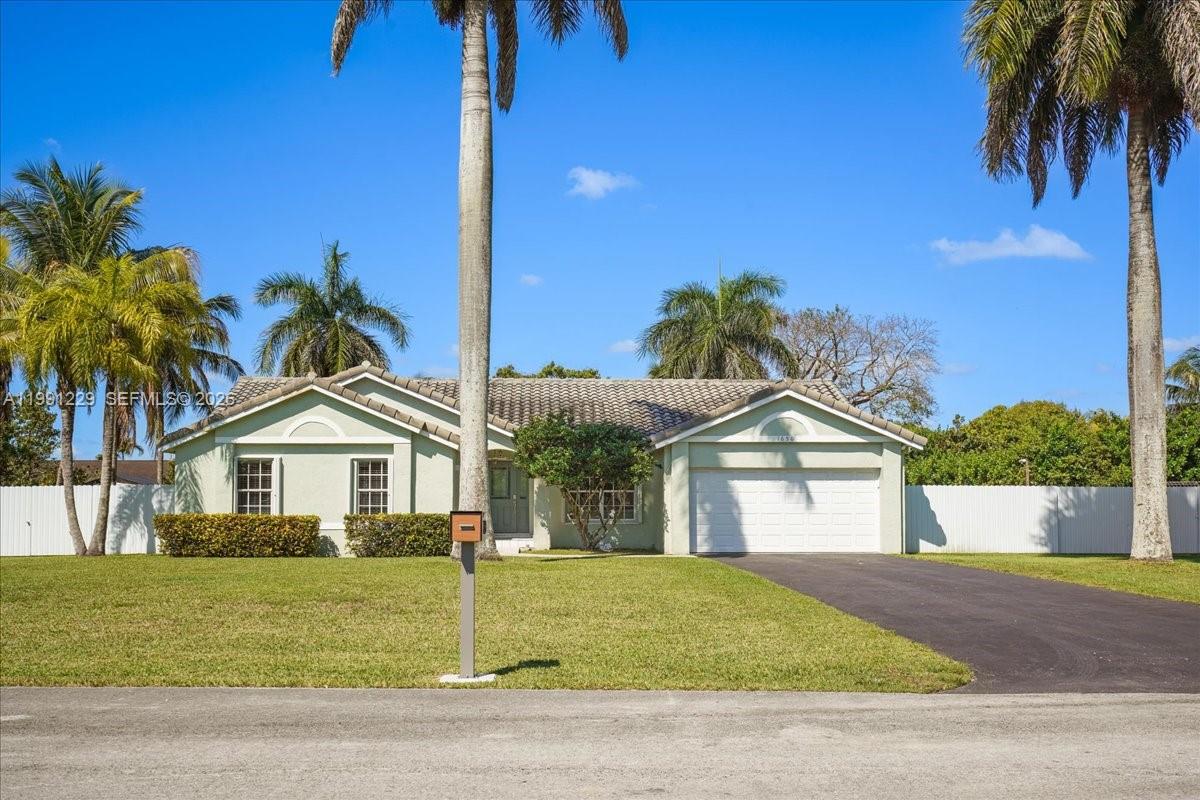 REDLANDS BEST - Residential